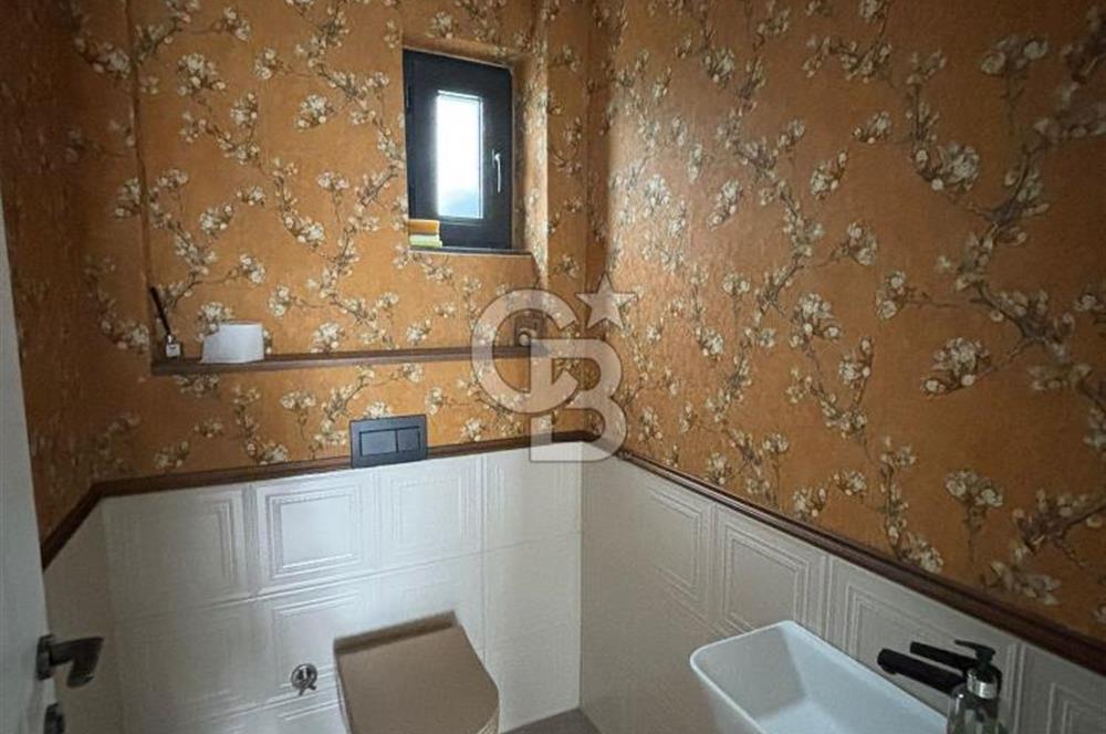 MEBUSKENT SİTESİNDE KAPALI HAVUZLU LÜKS SATILIK VİLLA