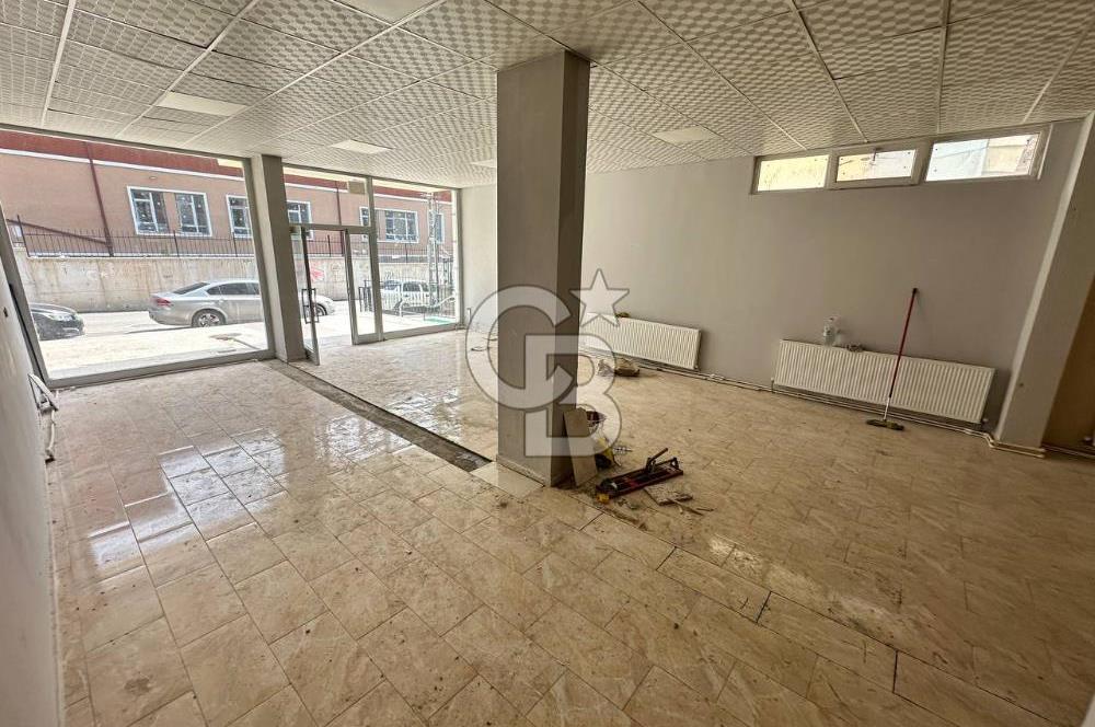 Yenikent'in Kalbinde, İşlek Cadde Üzerinde Kiralık 115 m² İş Yeri! Yüksek Potansiyelli Konum!