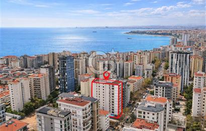 FENERBAHÇE,CEMİL TOPUZLU CADDESİ ÜZERİNDE 135 M2 3+1