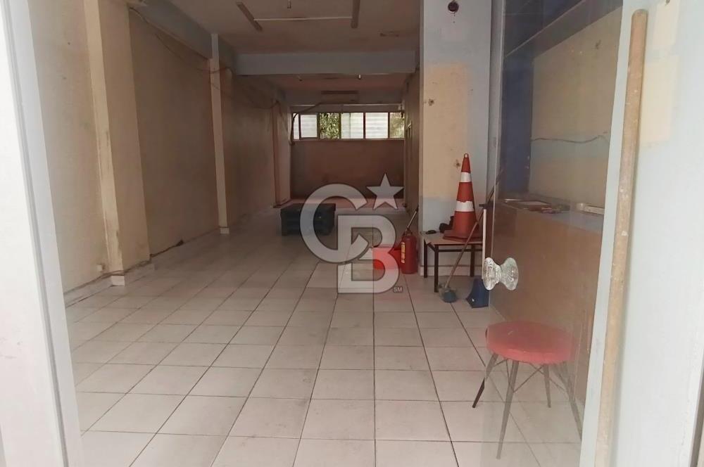 Şehremini de depolu kiralık dükkan 