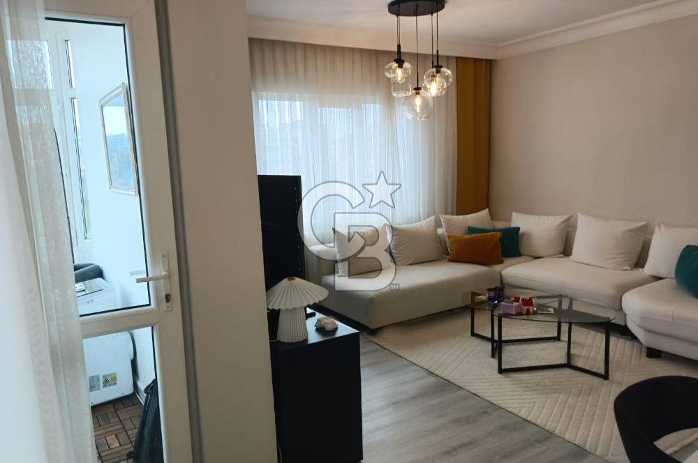 Bostancı Kaya Sitesi'nde 12. Kat Önü Açık ve Ferah 3+1 Kiralık Daire 