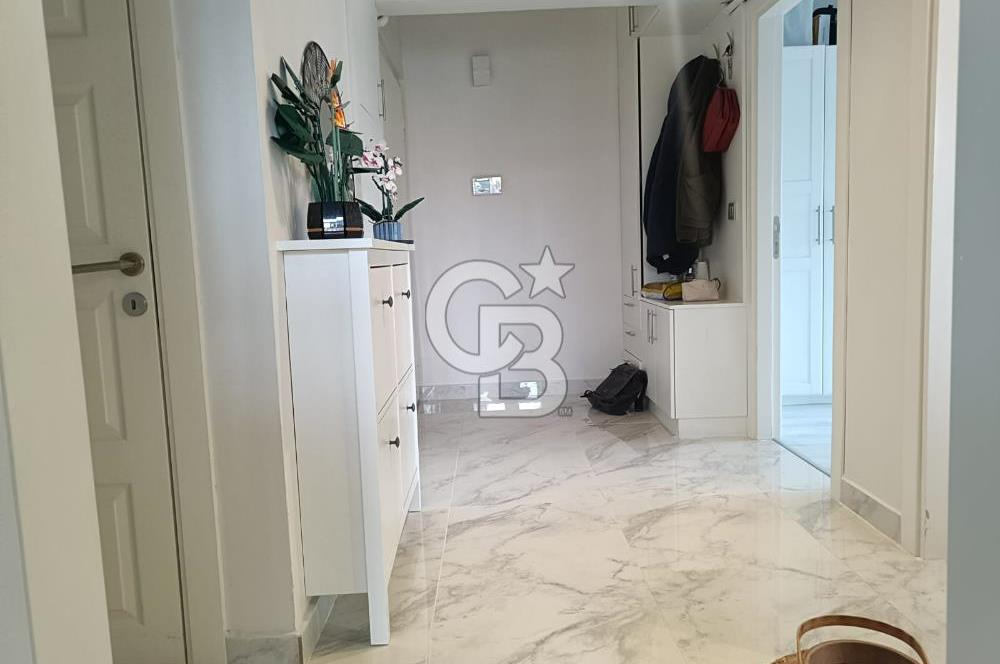Bostancı Kaya Sitesi'nde 12. Kat Önü Açık ve Ferah 3+1 Kiralık Daire 