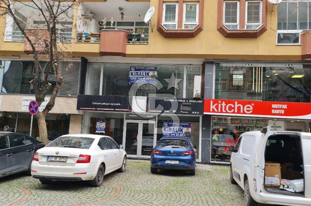 İZMİT MERKEZDE KURUMSALA UYGUN 200m² PRESTİJLİ KİRALIK MAĞAZA