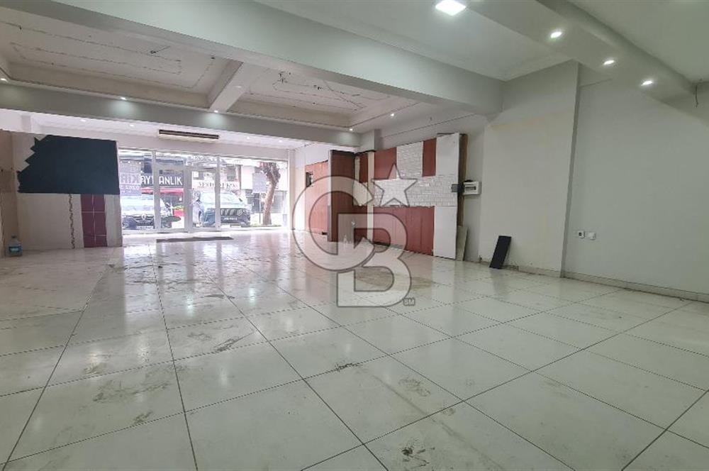 İZMİT MERKEZDE KURUMSALA UYGUN 200m² PRESTİJLİ KİRALIK MAĞAZA