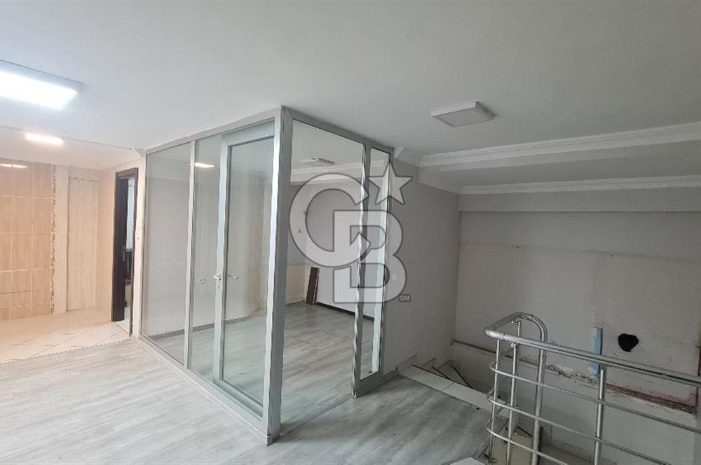 İZMİT MERKEZDE KURUMSALA UYGUN 200m² PRESTİJLİ KİRALIK MAĞAZA