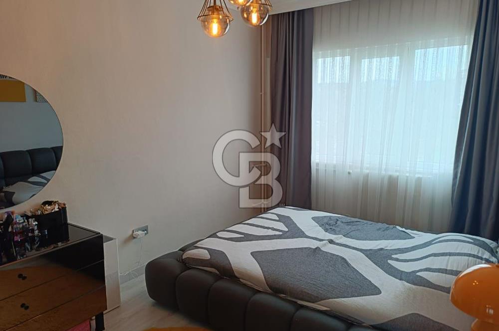 Bostancı Kaya Sitesi'nde 12. Kat Önü Açık ve Ferah 3+1 Kiralık Daire 