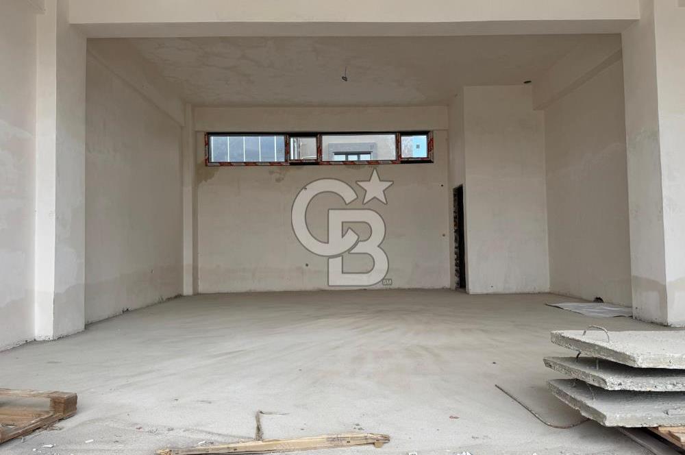 ATAŞEHİR BEST PROJESİ, TRAMVAY ve AOSB YAKINI KİRALIK 80m2 DÜKKAN