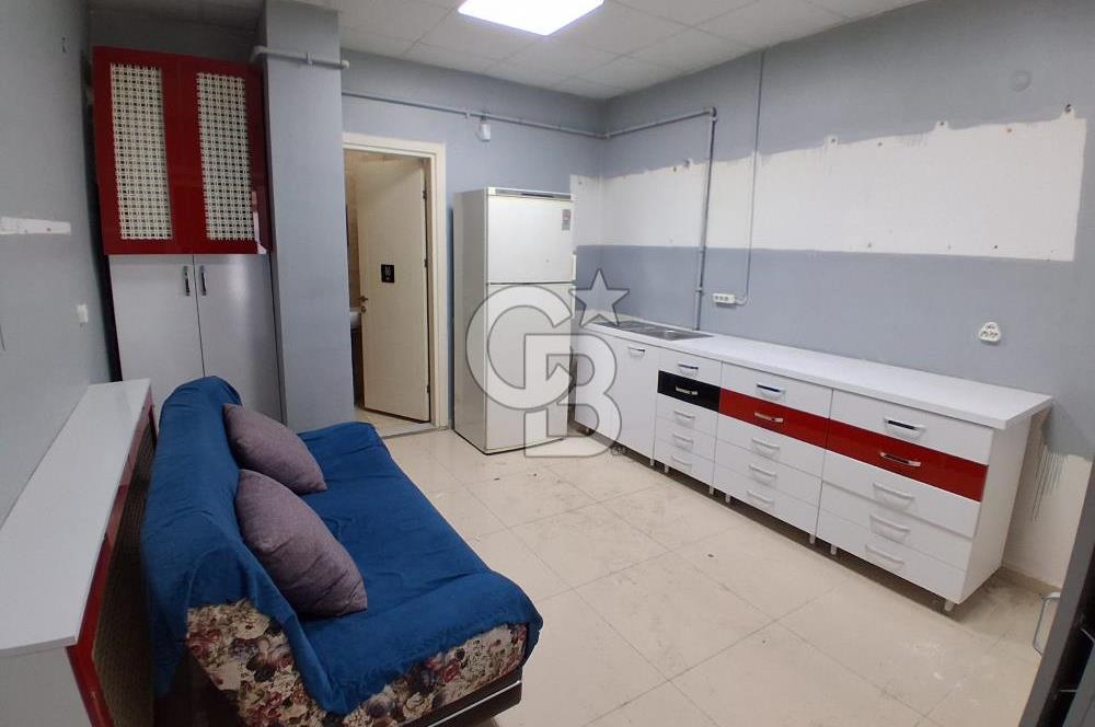 Pendik merkez çarşı Bahçelievler kiralık 55 m2 net dükkan işyeri