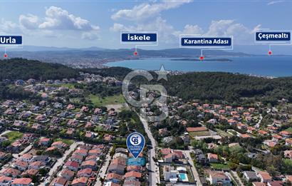 Urla Şirinkent'te Öztuncer Sitesinde Satılık 5+2 Villa