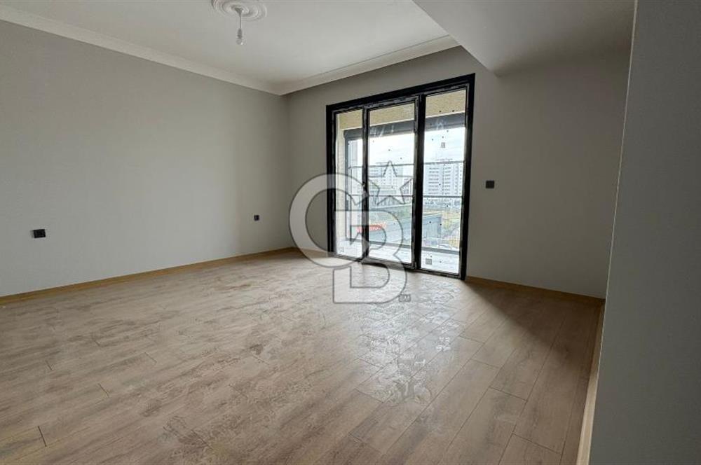 UĞURMUMCU ÖZINANLAR CITY PROJESİNDE KİRALIK GENİŞ 2+1 DAİRE