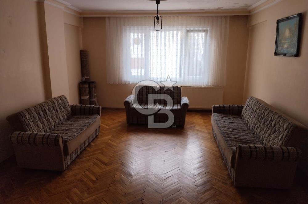 ÜSKÜDAR BULGURLU MAH. ARİFLER SİTESİNDE 3+1 SATILIK DAİRE