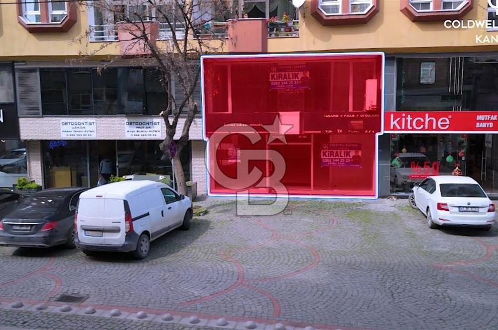 İZMİT MERKEZDE KURUMSALA UYGUN 200m² PRESTİJLİ KİRALIK MAĞAZA