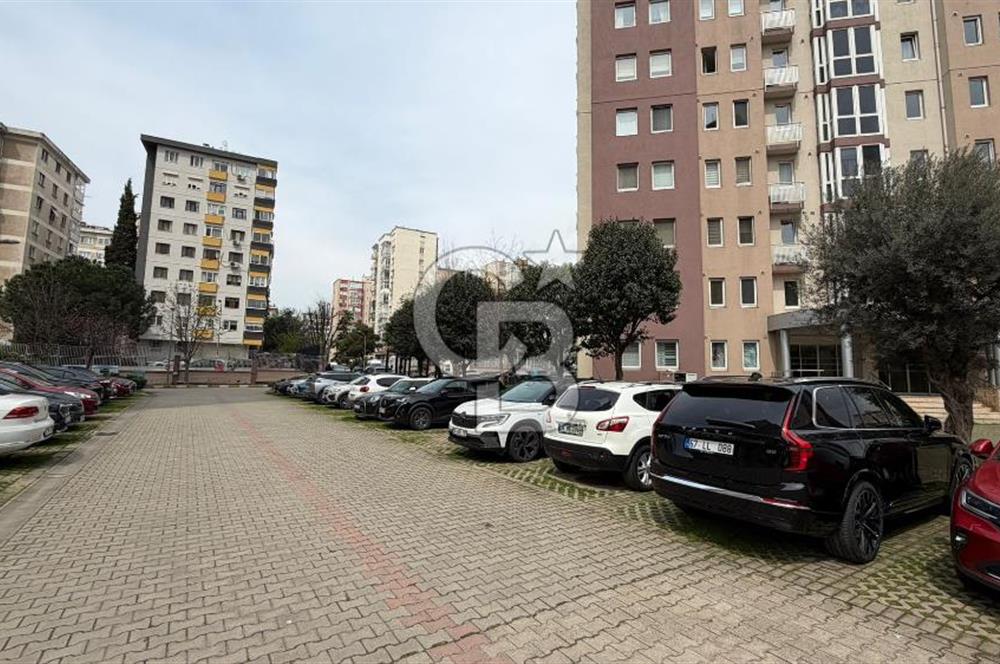 KOZYATAĞI BAYTURDA EŞYALI MANZARALI YATIRIMLIK SATILIK 1+1 DAİRE