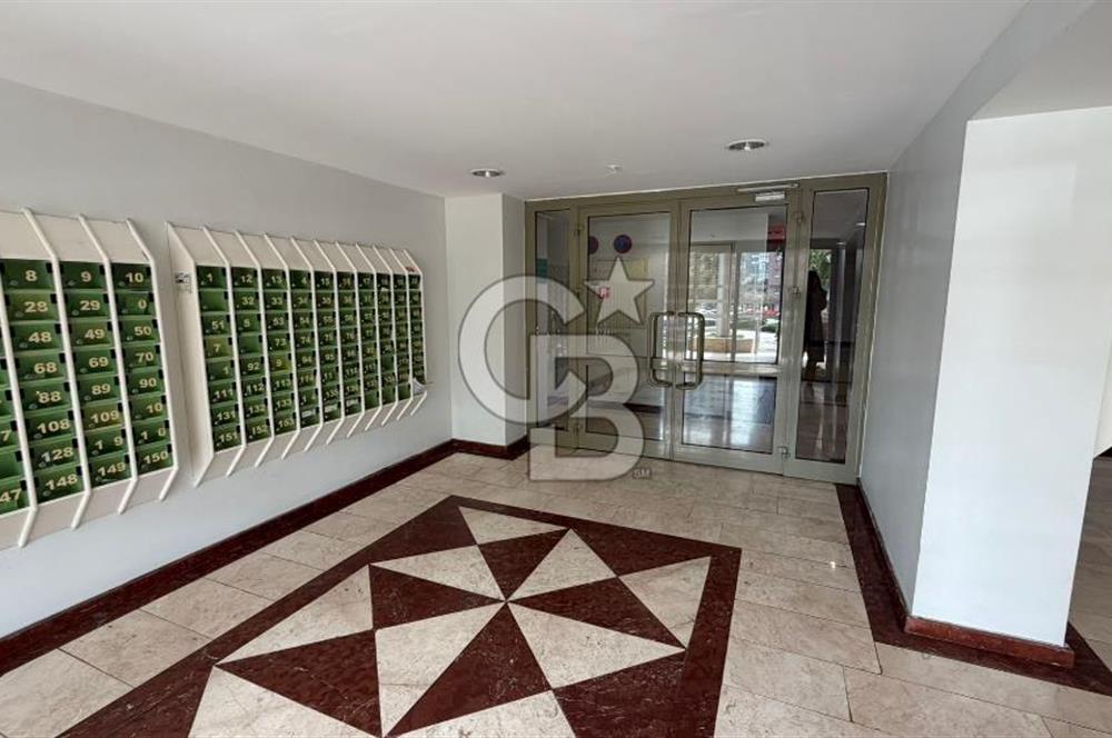 KOZYATAĞI BAYTURDA EŞYALI MANZARALI YATIRIMLIK SATILIK 1+1 DAİRE