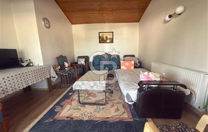 Urla Şirinkent'te Öztuncer Sitesinde Satılık 5+2 Villa