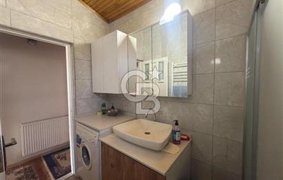 Urla Şirinkent'te Öztuncer Sitesinde Satılık 5+2 Villa