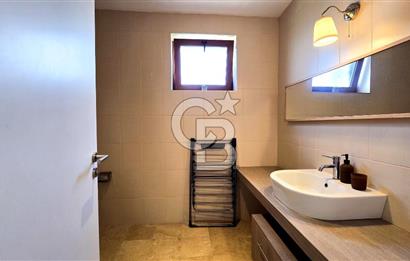 Türkbükü Hebil Doğa Hanımeli Sitesinde İskeleli Kiralık 3+1