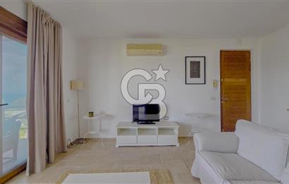 Türkbükü Hebil Doğa Hanımeli Sitesinde İskeleli Kiralık 3+1