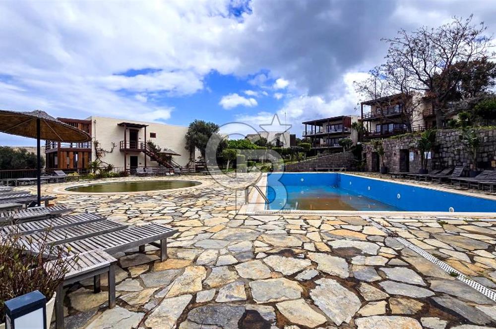 Türkbükü Hebil Doğa Hanımeli Sitesinde İskeleli Kiralık 3+1