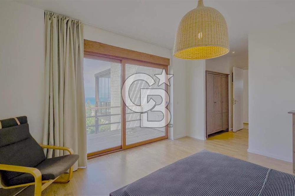 Türkbükü Hebil Doğa Hanımeli Sitesinde İskeleli Kiralık 3+1