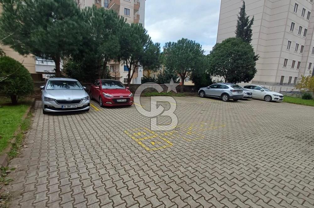 Maltepe Zümrütevler'de Satılık 3+1 Güney Cephe Daire