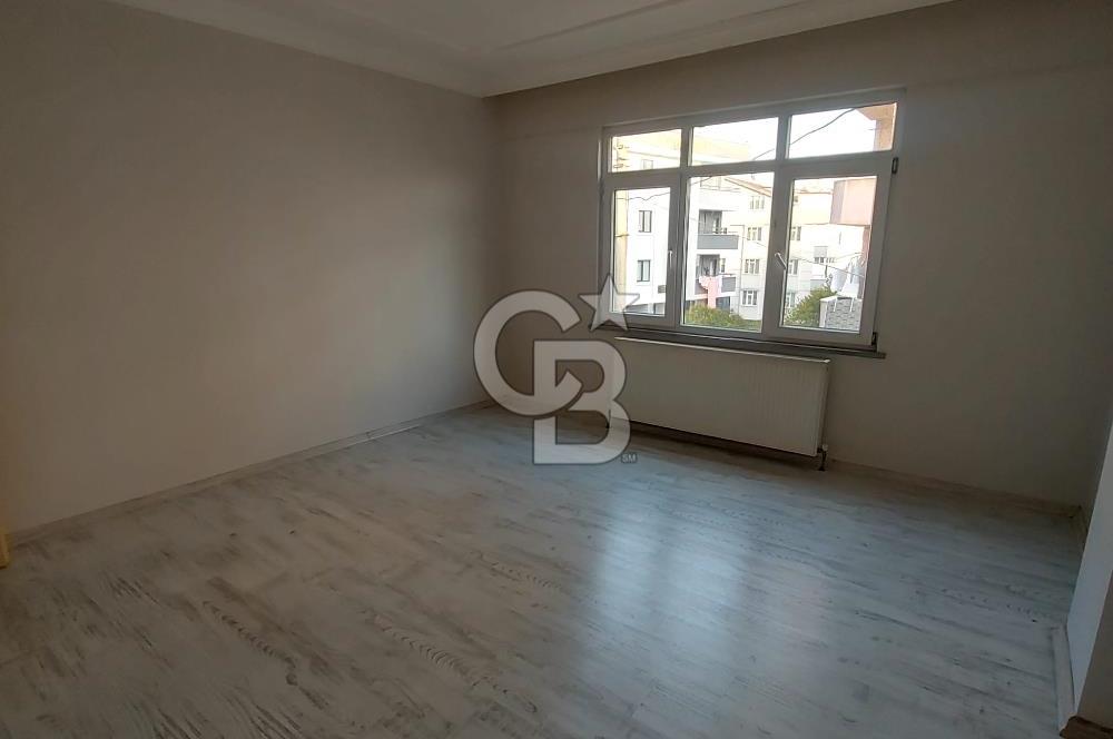 FATİH CAD.ALT SOKAĞINDA KİRALIK 110 M2  ÇOK GENİŞ FERAH DAİRE