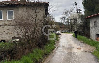 BAYRAMİÇ YAYLACIK KÖYÜNDE DOĞA İLE İÇ İÇE SATILIK BAHÇELİ TAŞ EV