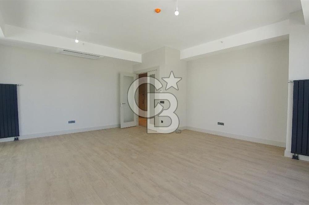 Alsancak Evora İzmir'de Deniz Manzaralı Kiralık 3+1 160 M² Daire