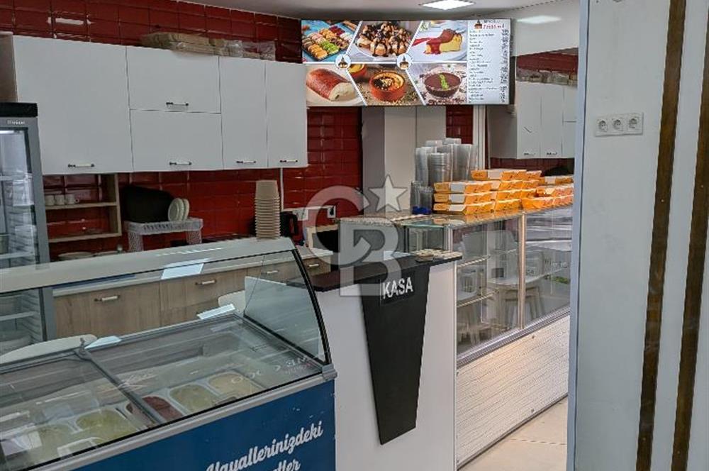 Maltepe Atatürk caddesi'nde devren kiralık dükkan