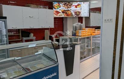 Maltepe Atatürk caddesi'nde devren kiralık dükkan