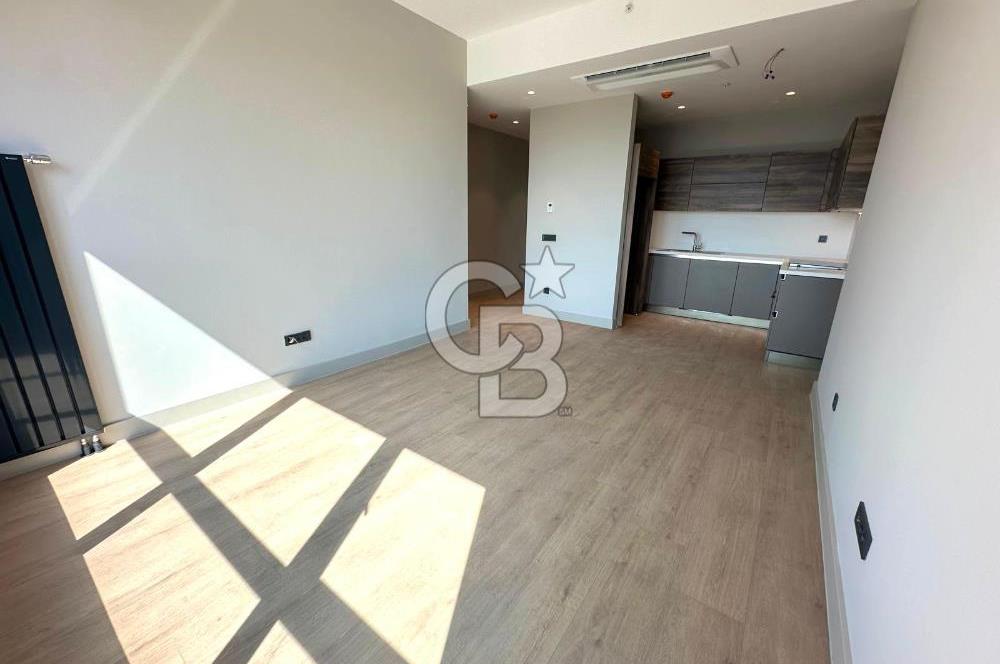 Evora İzmir`de Deniz ve Peyzaj Manzaralı 2+1 Kiralık Daire