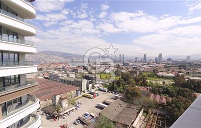 Alsancak Evora İzmir'de Deniz Manzaralı Kiralık 3+1 160 M² Daire