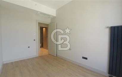 Alsancak Evora İzmir'de Deniz Manzaralı Kiralık 3+1 160 M² Daire