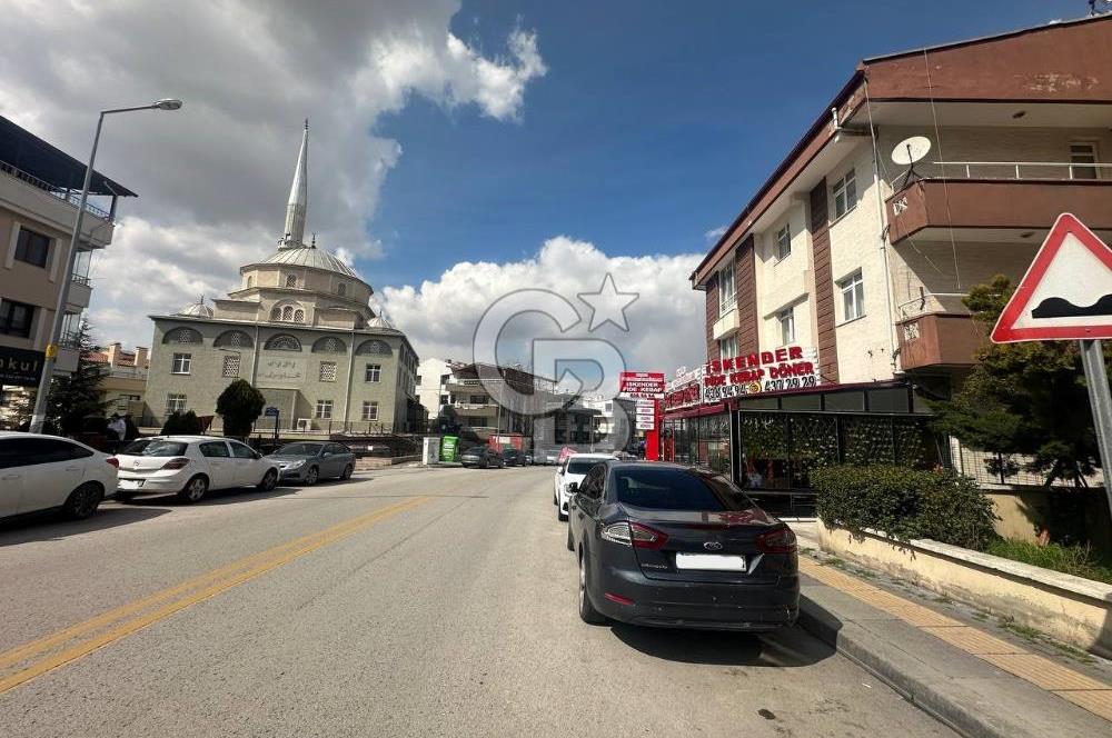 Vedat Dalokay Caddesi Üzerinde 110 m², 3+1, Satılık, Kot Daire (Altında Daire Bulunmakta)