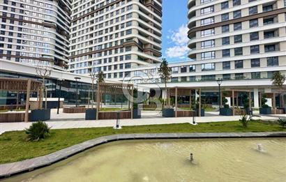 Evora İzmir`de Deniz ve Peyzaj Manzaralı 2+1 Kiralık Daire