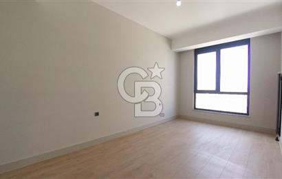 Alsancak Evora İzmir'de Deniz Manzaralı Kiralık 3+1 160 M² Daire