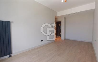 Alsancak Evora İzmir'de Deniz Manzaralı Kiralık 3+1 160 M² Daire