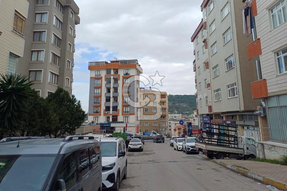 Maltepe Zümrütevler'de Satılık 3+1 Güney Cephe Daire
