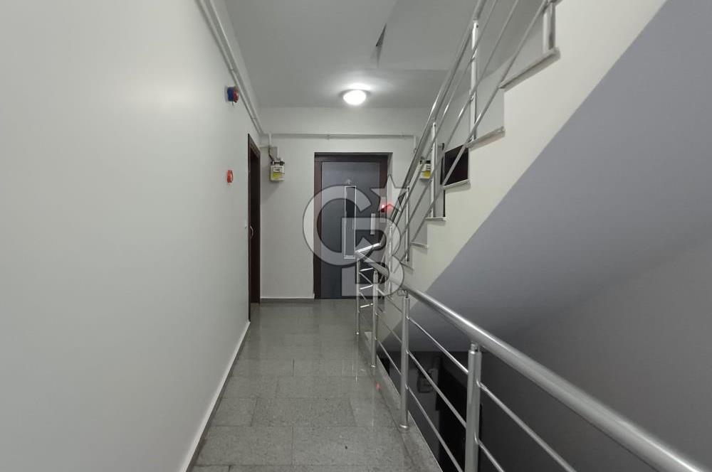Maltepe Zümrütevler'de Satılık 3+1 Güney Cephe Daire