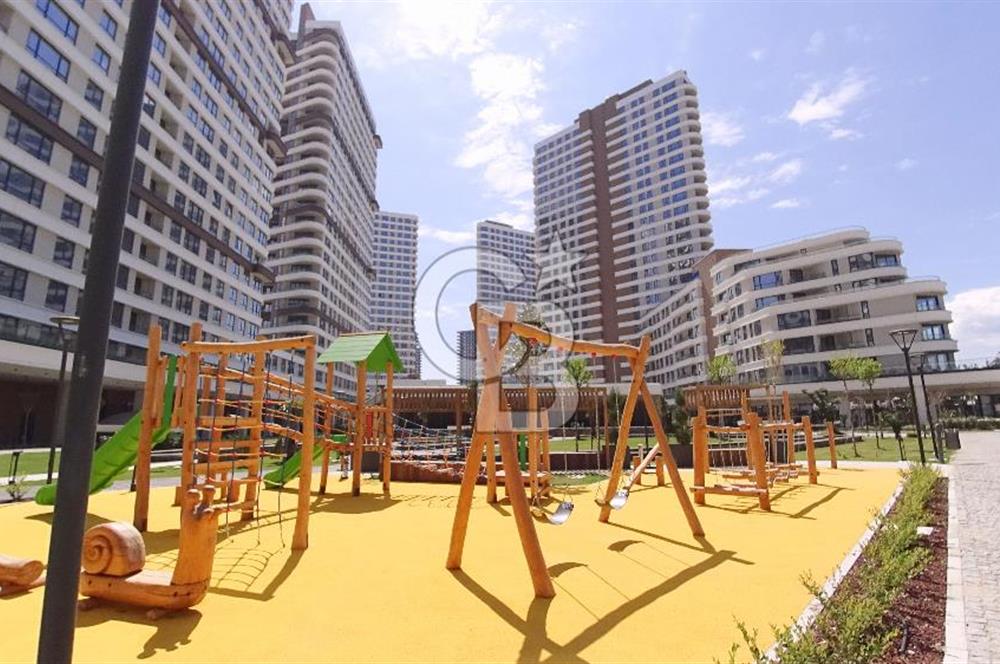 Alsancak Evora İzmir'de Deniz Manzaralı Kiralık 3+1 160 M² Daire