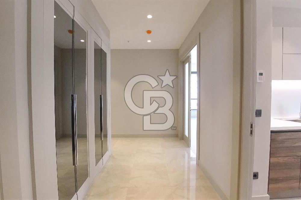 Alsancak Evora İzmir'de Deniz Manzaralı Kiralık 3+1 160 M² Daire