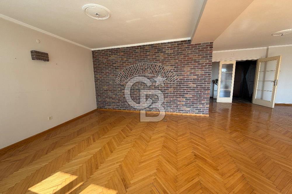 CEVAHİR AVM'YE KOMŞU 3,5 +1 SATILIK DAİRE