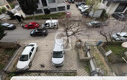 KARTAL KARLIKTEPE KATTA TEK SATILIK 3+1 DAİRE