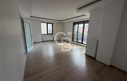KARTAL KARLIKTEPE KATTA TEK SATILIK 3+1 DAİRE