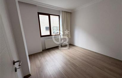 KARTAL KARLIKTEPE KATTA TEK SATILIK 3+1 DAİRE