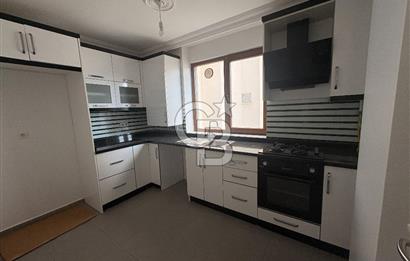 KARTAL KARLIKTEPE KATTA TEK SATILIK 3+1 DAİRE