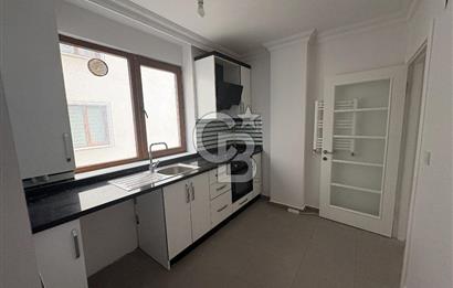 KARTAL KARLIKTEPE KATTA TEK SATILIK 3+1 DAİRE