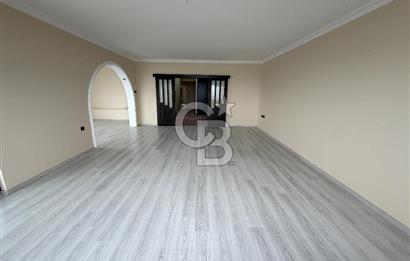 YILDIZLI CANIM SİTESİ'NDE DENİZ MANZARALI KİRALIK 3+1 DAİRE