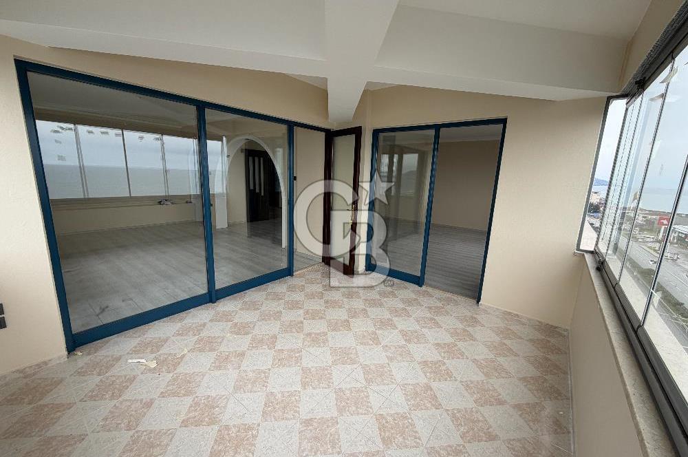 YILDIZLI CANIM SİTESİ'NDE DENİZ MANZARALI KİRALIK 3+1 DAİRE