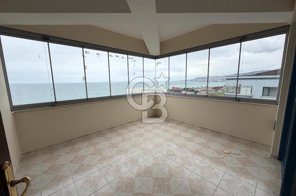 YILDIZLI CANIM SİTESİ'NDE DENİZ MANZARALI KİRALIK 3+1 DAİRE